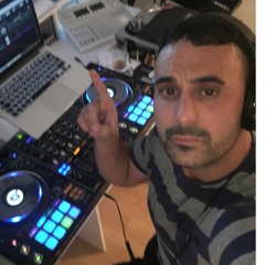 DJ  SMUDGE