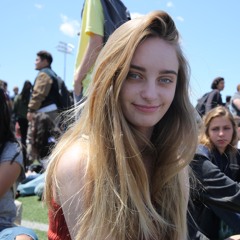 Avalon Combs