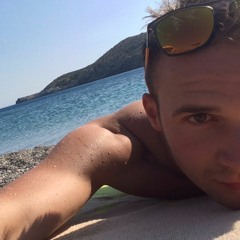 Nikos Giannakis