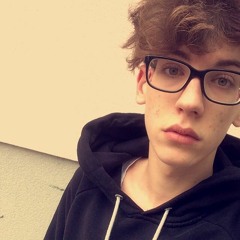 florian.schwingenschlögl