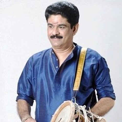 GURUVAYURAPPAN SONG BY S.JANAKI..ORCHESTRATION  BY KRISHNAKUMAR AND RAM SURENDAR..