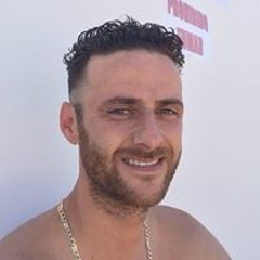 User 725805885