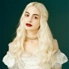 Yasmine V. Trofast