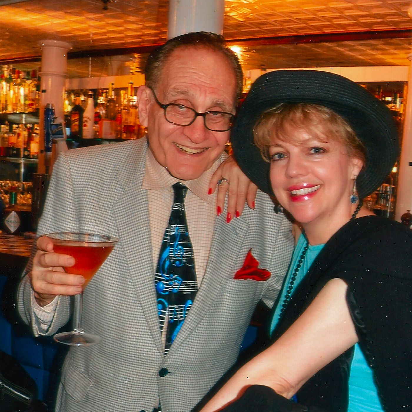Elliott Ames' Golden Apple Cabaret Hour