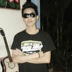 Yoshi Suartana