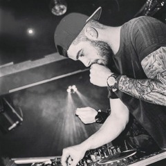 Reece Smith & XCIV - Viva La Noche (Original Mix)