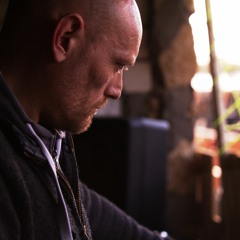 d_Snyder