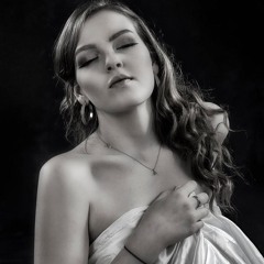 Debbie Raynd
