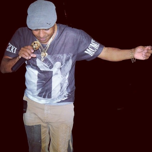 Dos gardenias by Isolina Carrillo