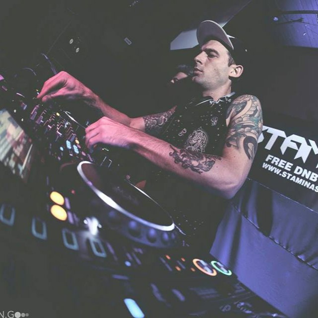 Stream UNTITLED 7 by flacodnb | Listen online for free on SoundCloud