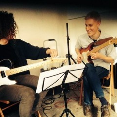 Joe Egan - Guitarist