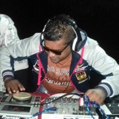 Dj Vicky Remix