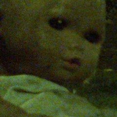 El Robot Con Cabello Humano