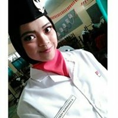 Desy Kurinaska Qonita