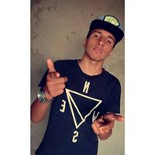 Carlos Alves’s avatar