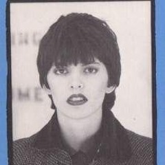 Bernadette Carroll - Laughing On The Outside Bw The Humpty Dump