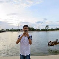 ต้นไม้ไง จะใครล่ะ