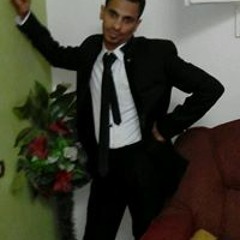 عماد سعد