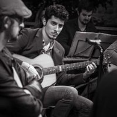 Faux Frères & Eleonora Rindi - Chandelier