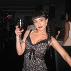 Анна Киндиченко