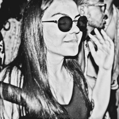 Isabella Gonçalves  ॐ