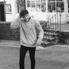 Harry T-p