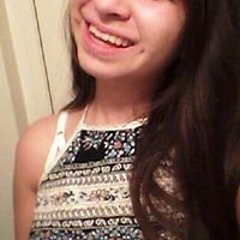 Gaby Flores