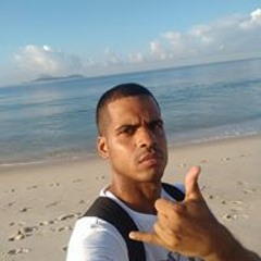 Michel Bruno Azevedo