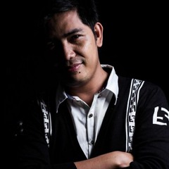 Jesus At The Center Piano Cover