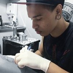 Vinny Short Tattooing
