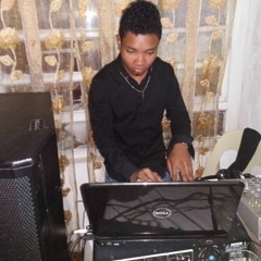 DJ LoVe