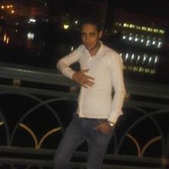 محمد خالد عبد العزيز