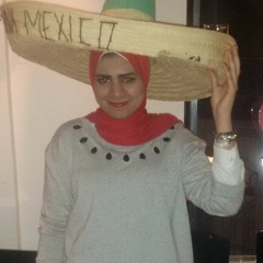 Sculptor Dina Elrweini