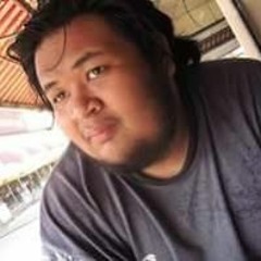 เสรีวรรธน์ ธนาวุฒิ