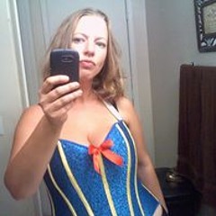 Amanda D