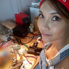 Naomi "SexyCyborg" Wu