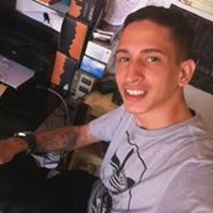 tatuando