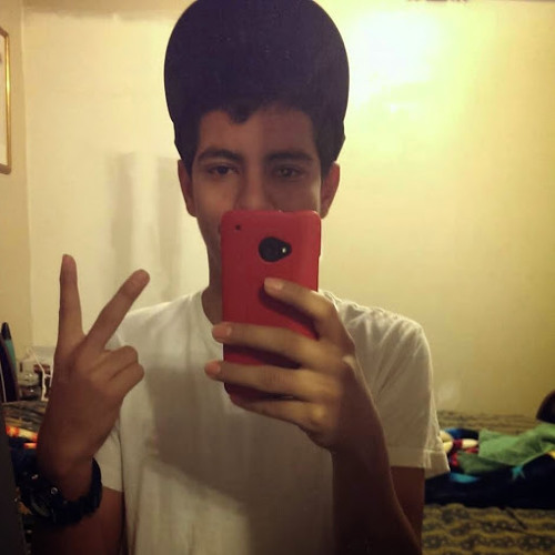 Luis (betterwinter18)’s avatar