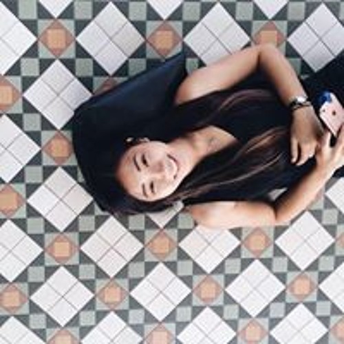 Vanessa Lim’s avatar