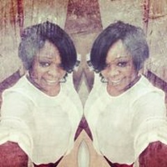 Lauren Bahamian Queen