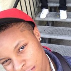 Tee Puts-itdown Reece