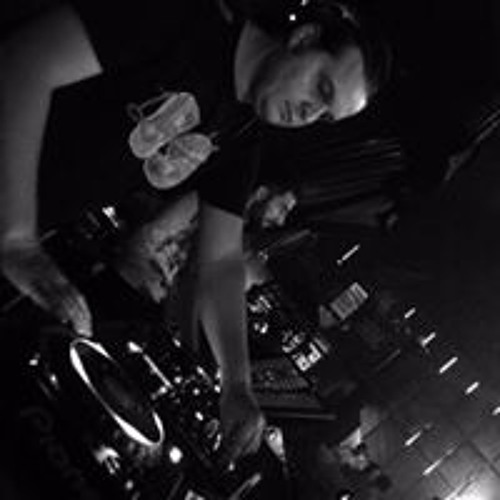 The Chainsmokers Vs Bingo Players - Toms Closer Rudeejay Da Brozz Mash - Boot
