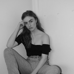 PORTIA ISOBEL