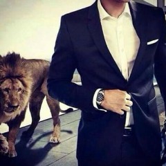 ‫مصطفي خليل‬‎