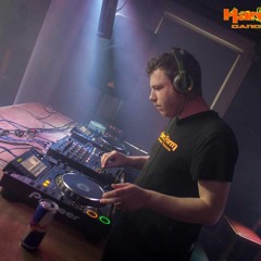 dj de-tune