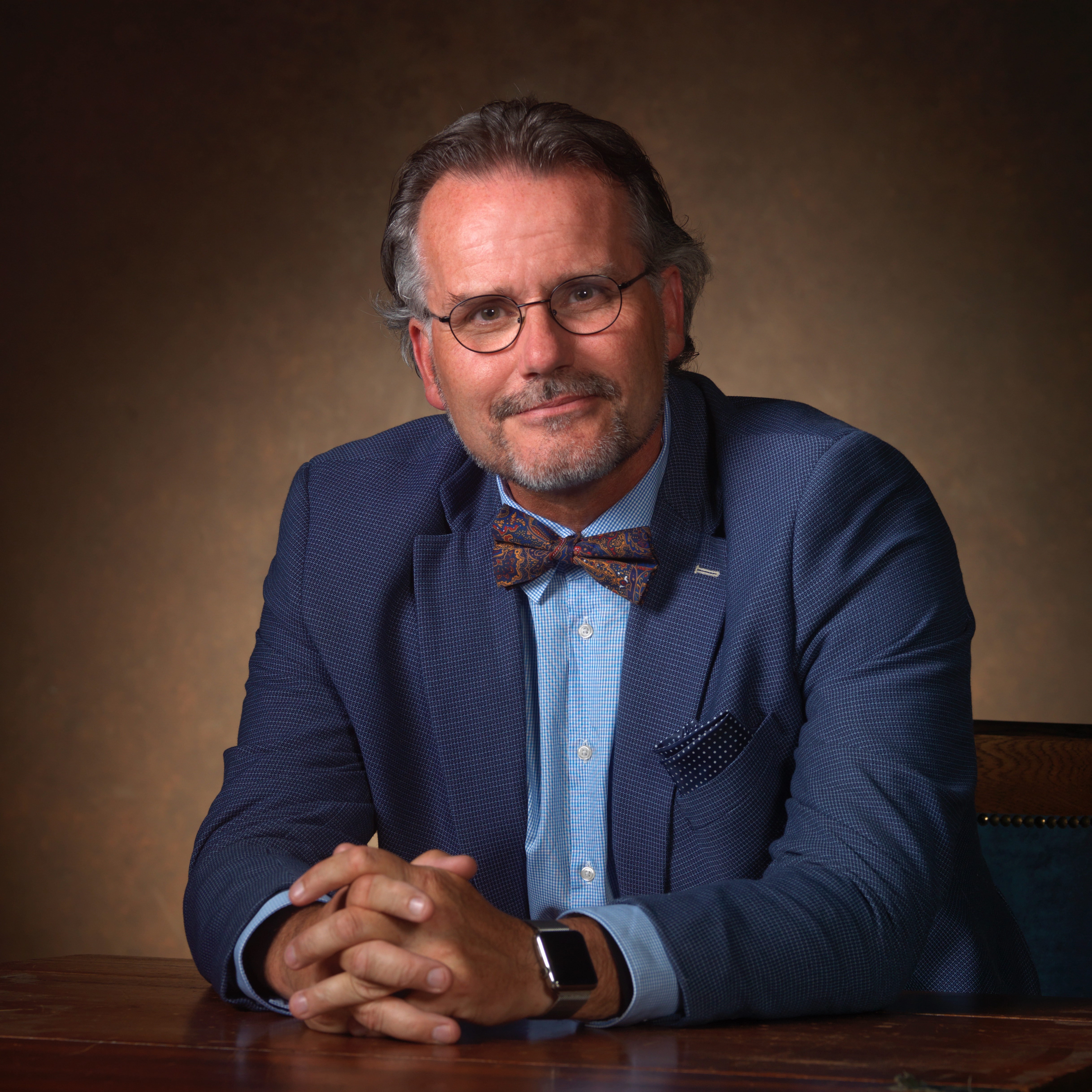 30 minute coffee  with Lucien Engelen