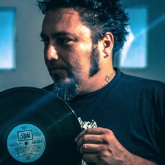 Be Crazy Hybreed et Christelle Ratri