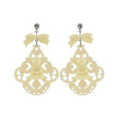 its not tarantino techno