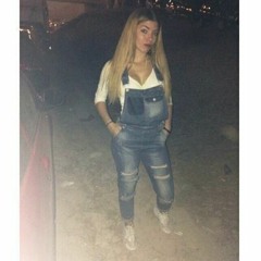 Kelly Pinheiro 8