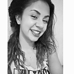 Aline Colares